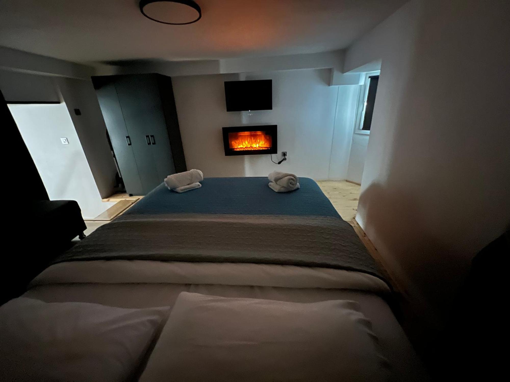 Center Loft With Private Parking Kavala