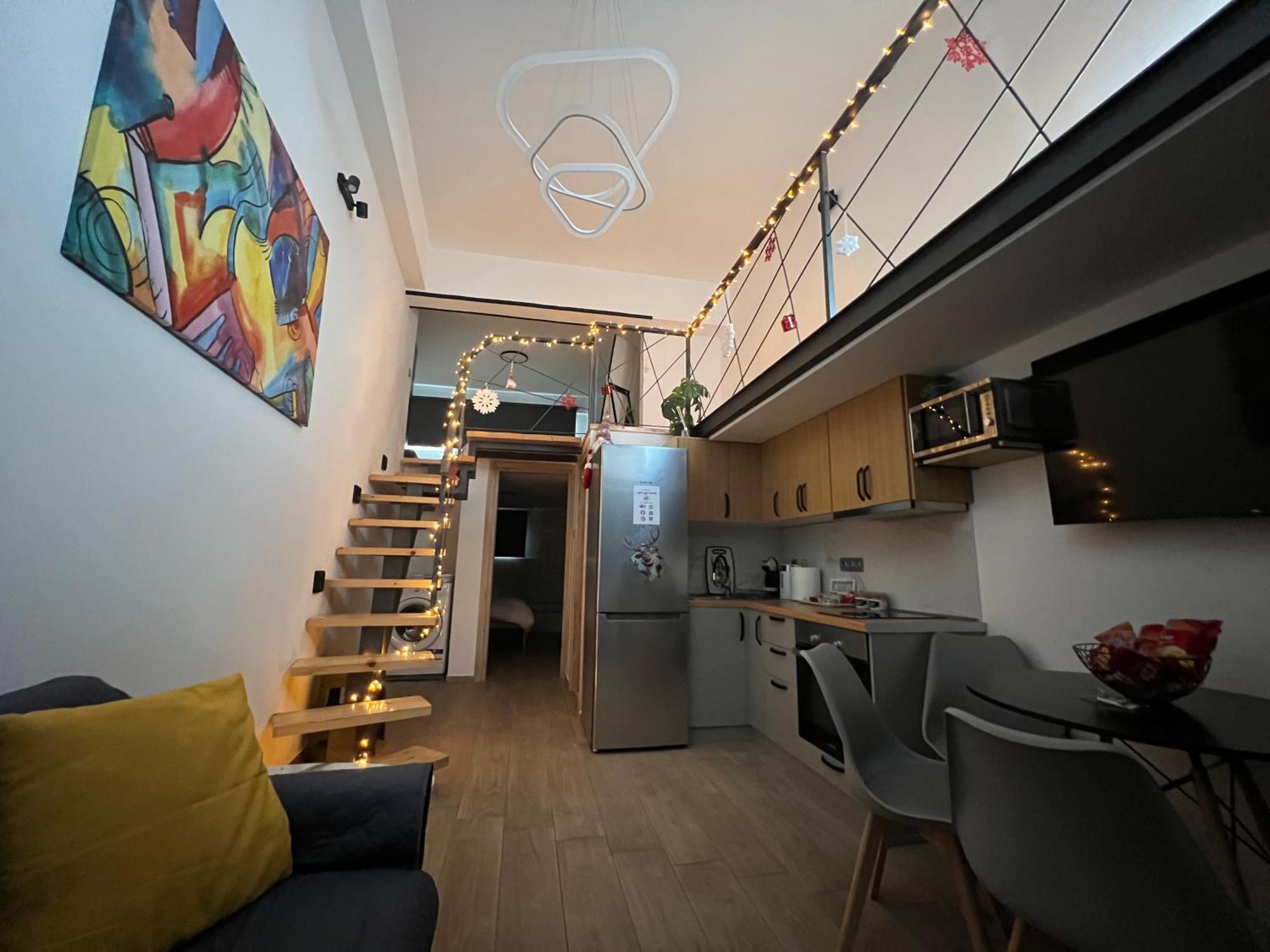 Apartment Center Loft With Private Parking Kavala